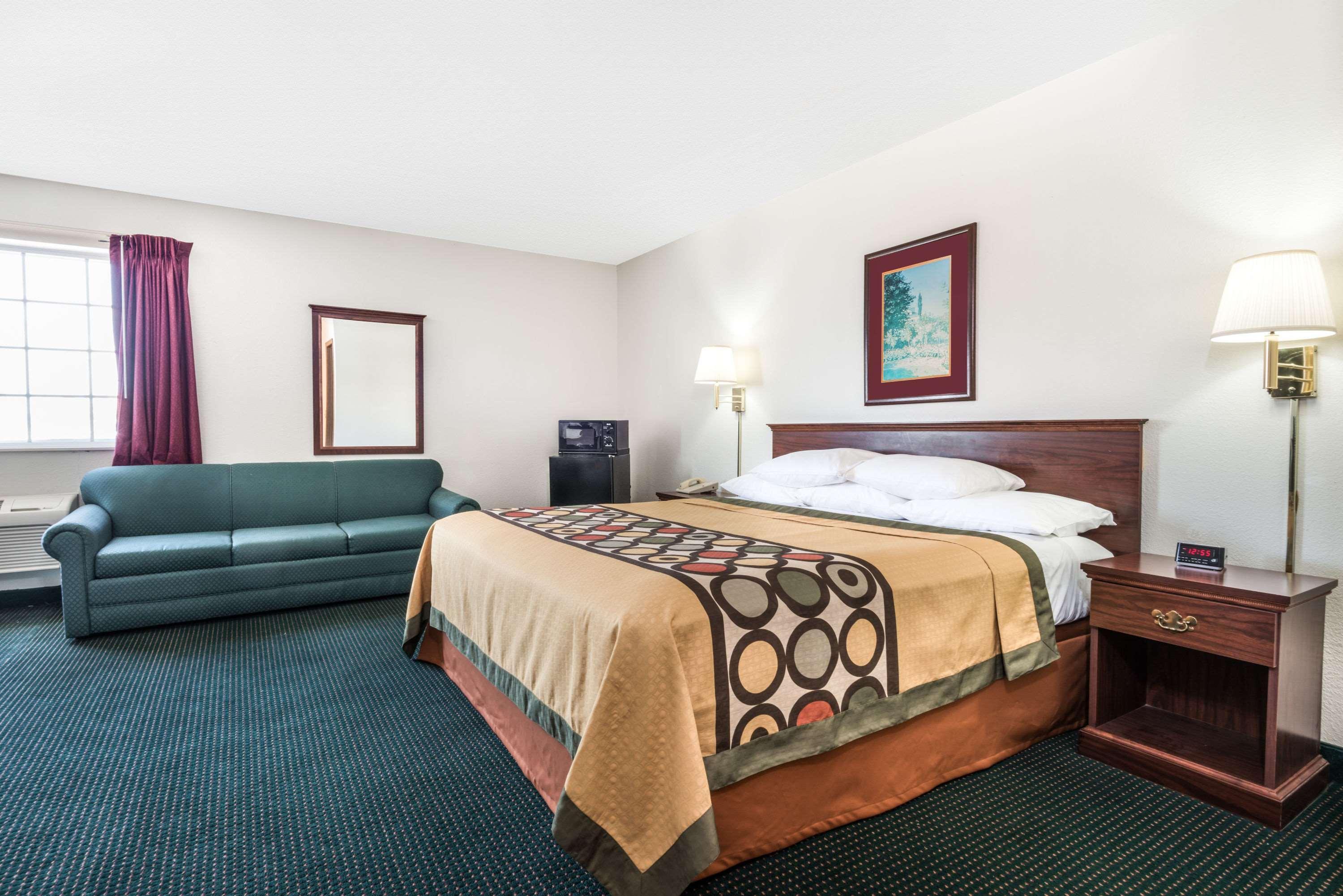 Super 8 By Wyndham Platte City Kansas City Area Exterior photo