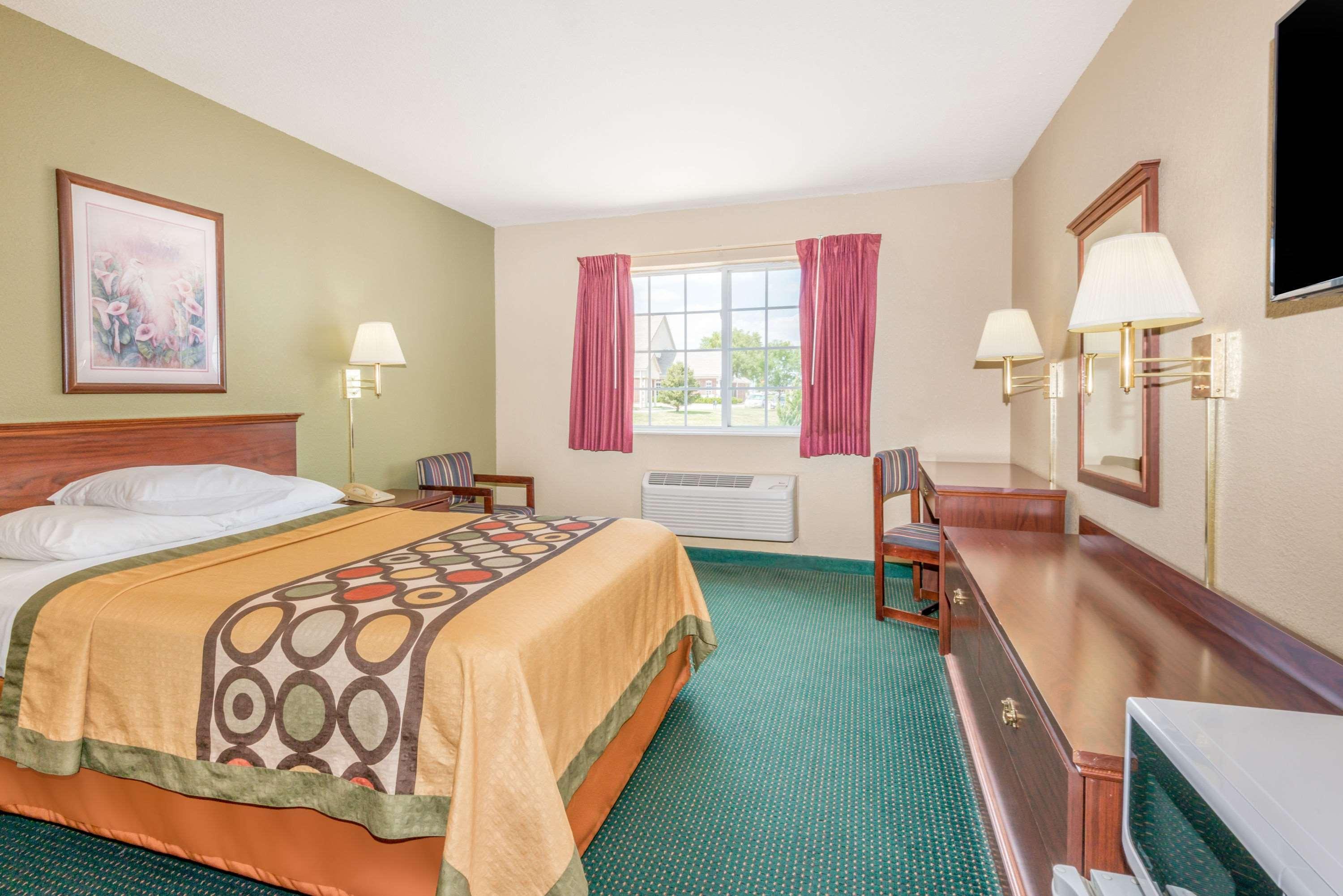 Super 8 By Wyndham Platte City Kansas City Area Exterior photo