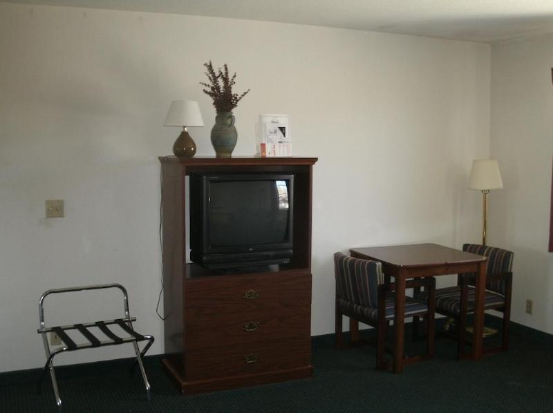 Super 8 By Wyndham Platte City Kansas City Area Exterior photo