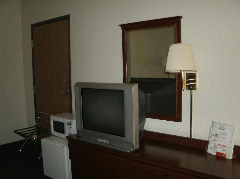 Super 8 By Wyndham Platte City Kansas City Area Exterior photo